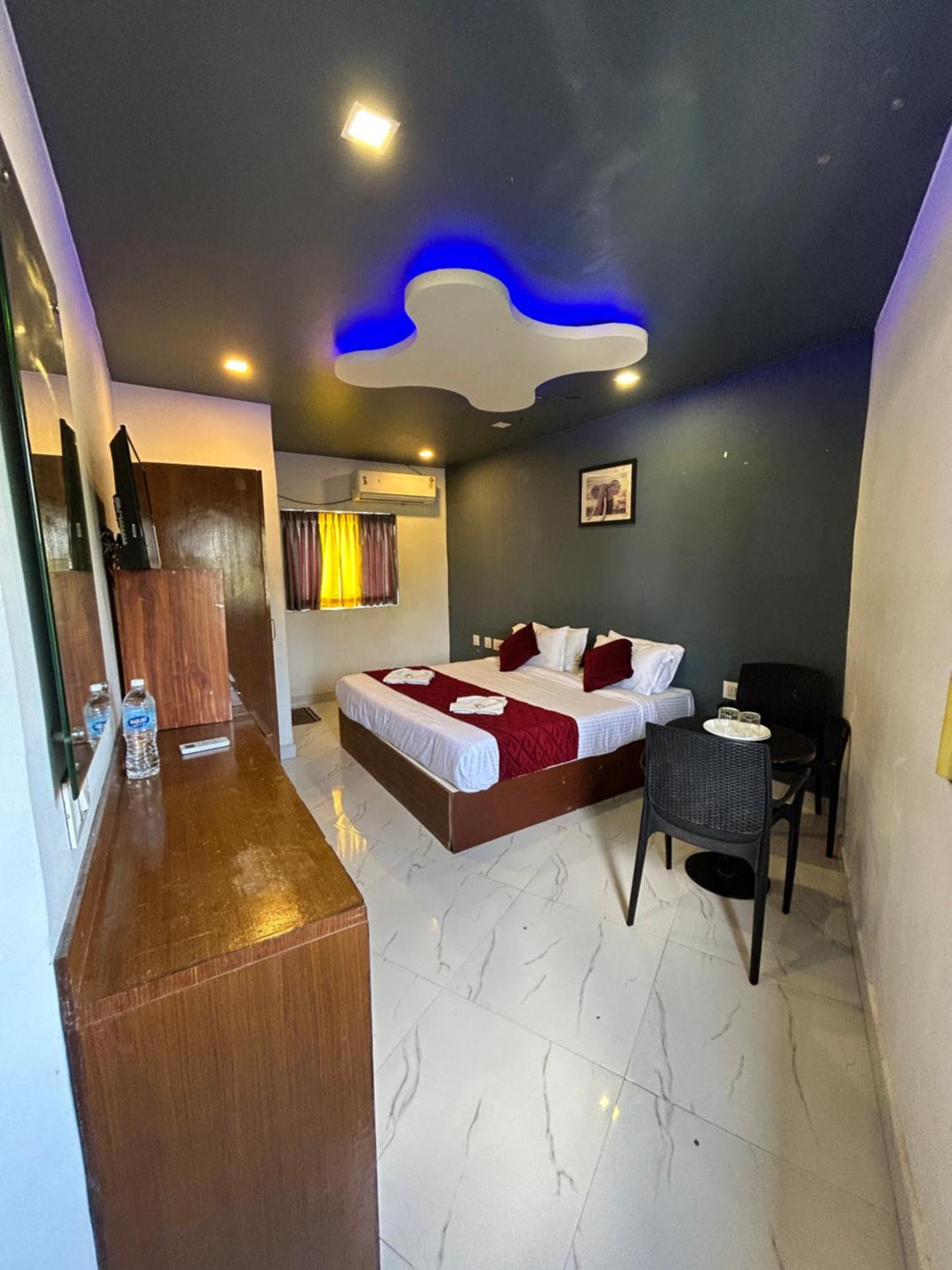The Elite Beachview Pondicherry Exterior foto