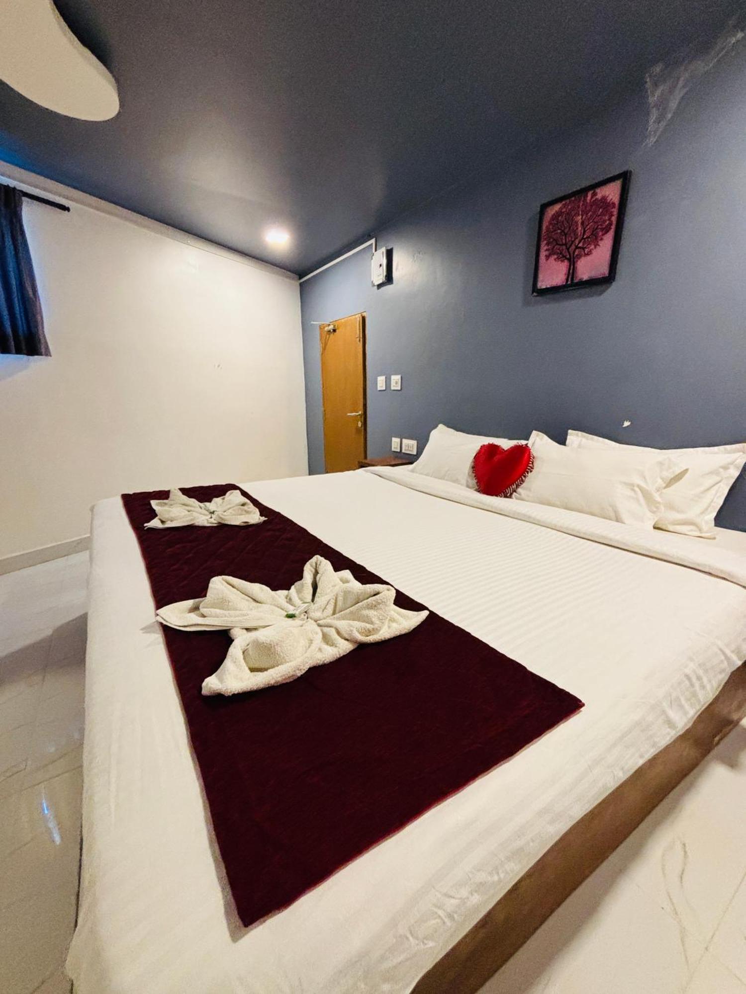 The Elite Beachview Pondicherry Exterior foto