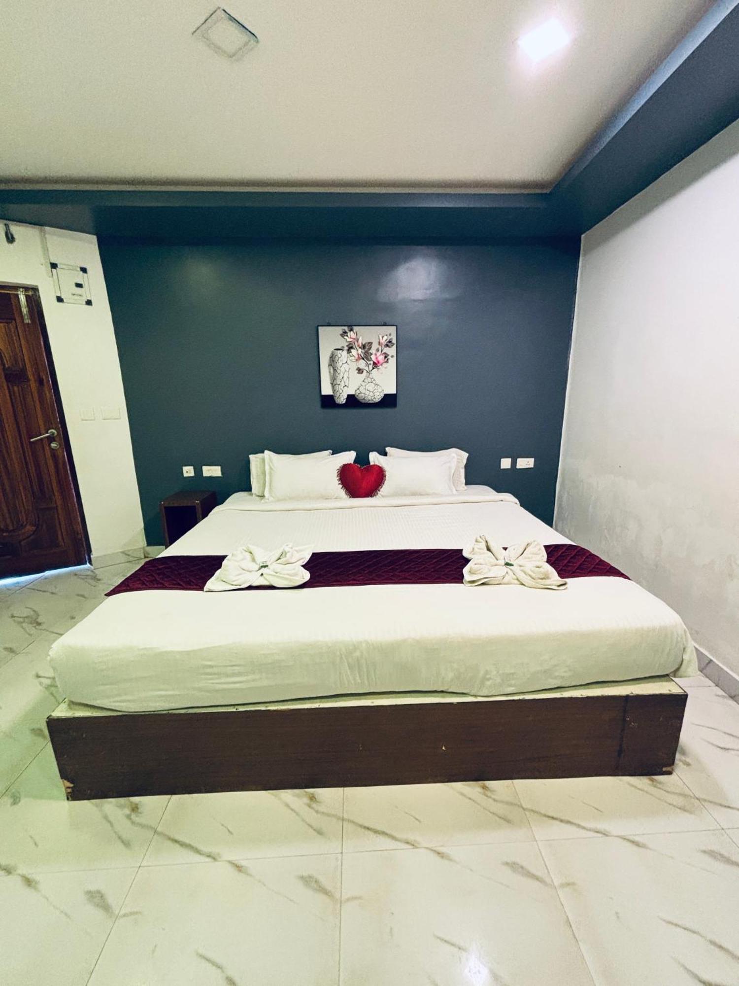 The Elite Beachview Pondicherry Exterior foto